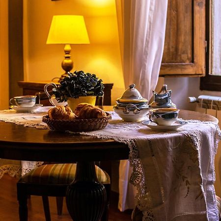 Residenza Dei Medici Palace Costanza Флоренция Екстериор снимка